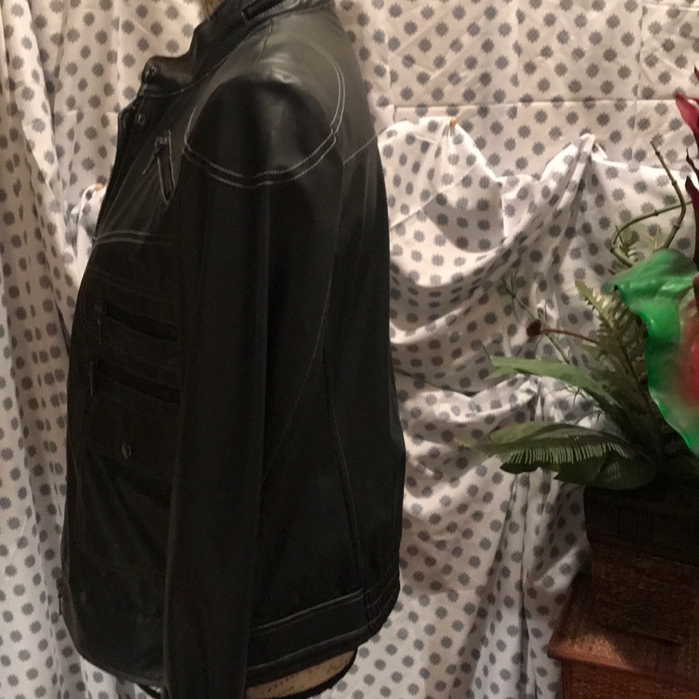 Styled Jacket - Picture 3 of 5
